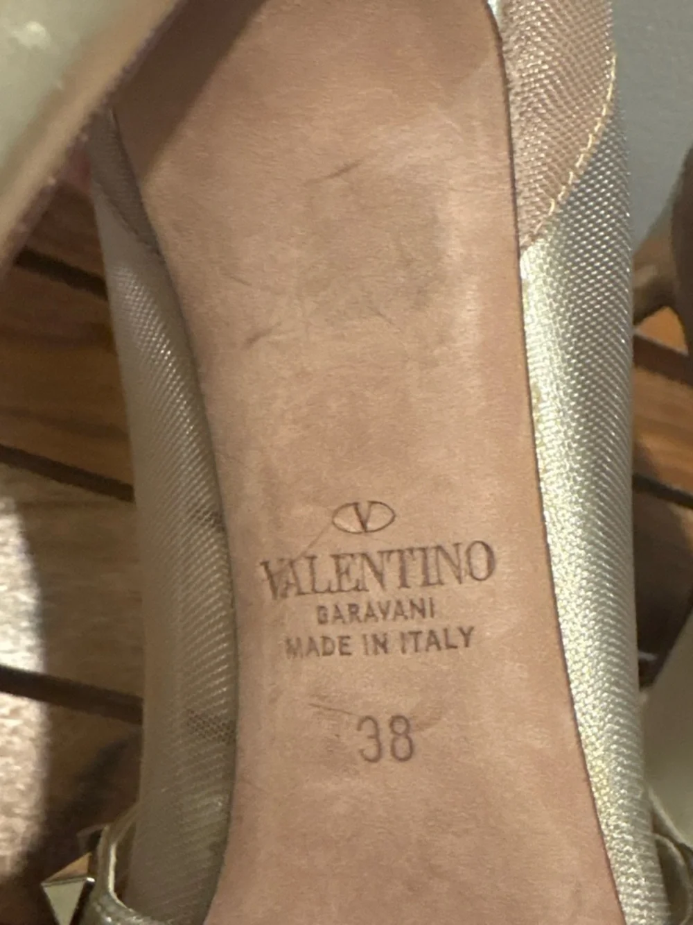 Valentino Garavani chic valentino